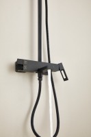 Душевая стойка BELZ B658 B24658-7 матовая черная