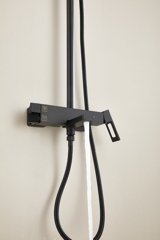 Душевая стойка BELZ B658 B24658-7 матовая черная