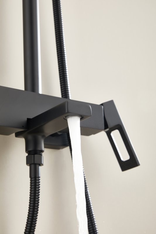 Душевая стойка BELZ B658 B24658-7 матовая черная