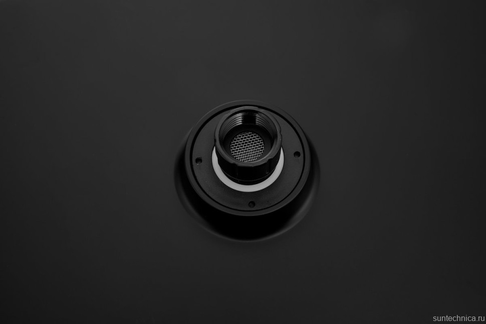 Душевая стойка BELZ B658 B24658-7 матовая черная