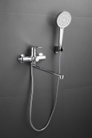 Смеситель с длинным изливом для ванны BELZ B679 B22679 хром