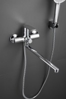 Смеситель с длинным изливом для ванны BELZ B679 B22679 хром