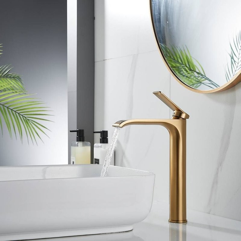 Смеситель для раковины высокий Shevanik S4111G, золотой сатин