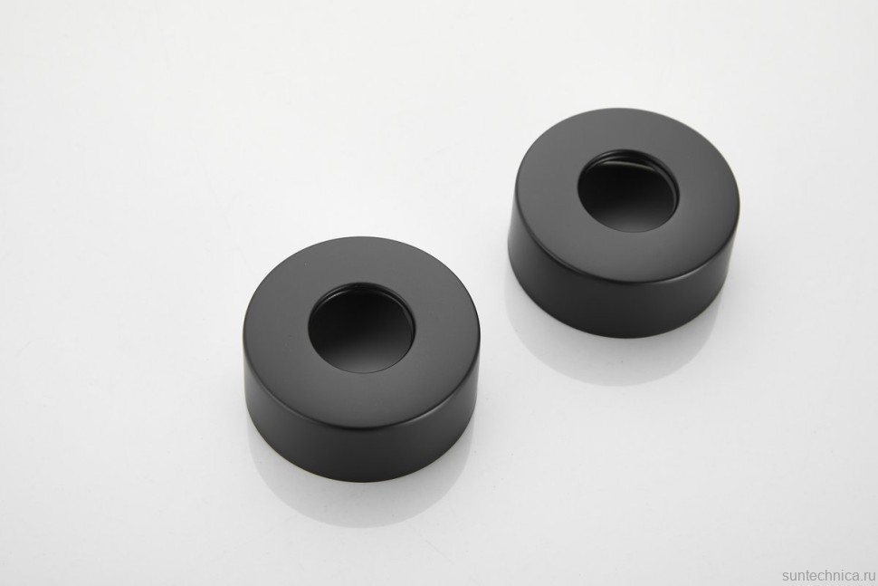 Смеситель для ванны с душем BELZ B713 B61713-7 черный