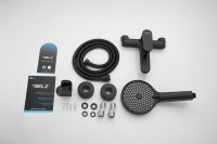 Смеситель для ванны с душем BELZ B713 B61713-7 черный Смеситель для ванны с душем BELZ B713 B61713-7 черный