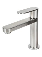 Смеситель для раковины Agger Sweet A2702122 сатин матовый Смеситель для раковины Agger Sweet A2702122 сатин матовый