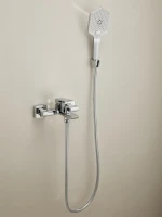 Смеситель для ванны с душем Haiba HB60726 хром Смеситель для ванны с душем Haiba HB60726 хром
