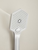 Смеситель для ванны с душем Haiba HB60726 хром Смеситель для ванны с душем Haiba HB60726 хром