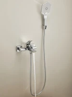Смеситель для ванны с душем Haiba HB60726 хром Смеситель для ванны с душем Haiba HB60726 хром