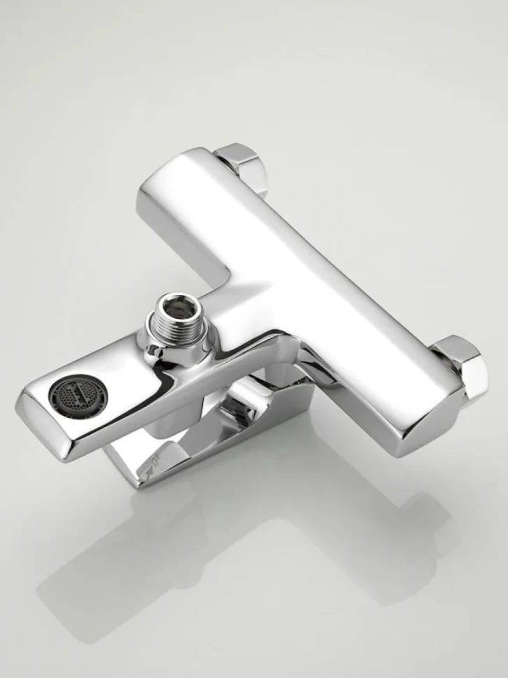 Смеситель для ванны с душем Haiba HB60726 хром