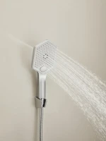 Смеситель для ванны с душем Haiba HB60726 хром Смеситель для ванны с душем Haiba HB60726 хром