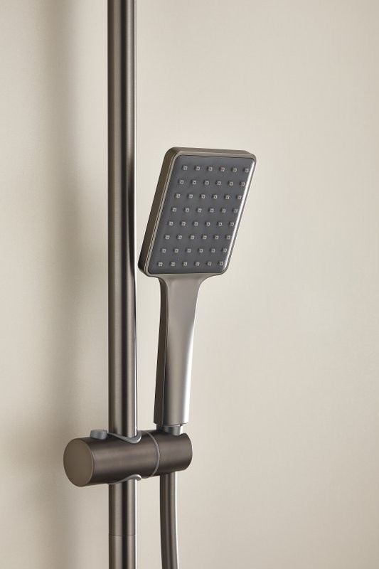 Душевая стойка BELZ B24613-3 вороненая сталь