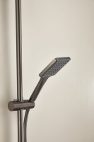 Душевая стойка BELZ B24613-3 вороненая сталь