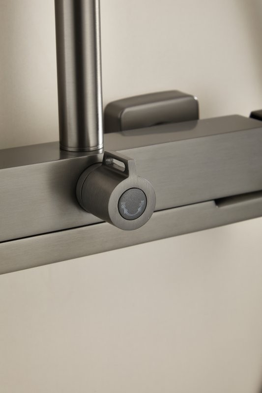 Душевая стойка BELZ B24613-3 вороненая сталь