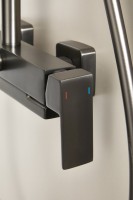 Душевая стойка BELZ B24613-3 вороненая сталь