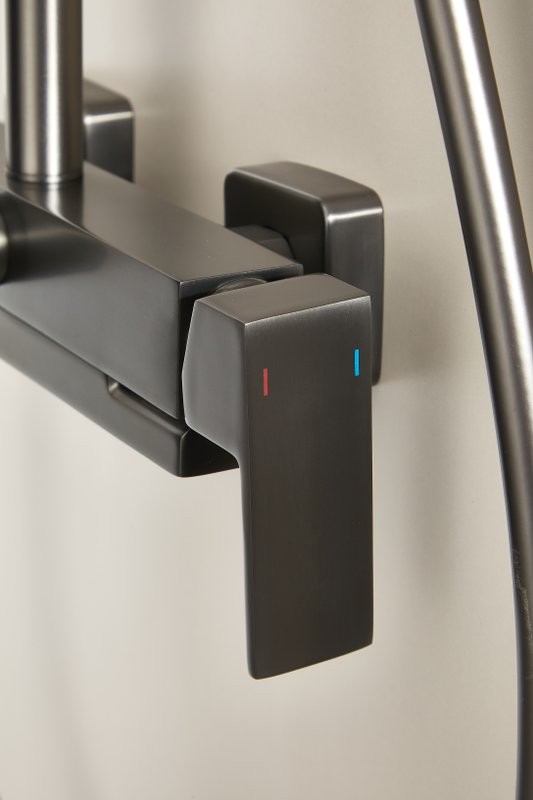 Душевая стойка BELZ B24613-3 вороненая сталь