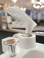 Смеситель для ванны с душем AltroBagno Aperto 0208 Bi белый