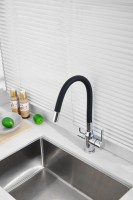 Смеситель для кухни BELZ B814 B76814 с гибким изливом, хром, черный