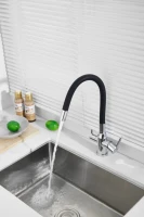 Смеситель для кухни BELZ B814 B76814 с гибким изливом, хром, черный