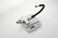 Смеситель для кухни BELZ B814 B76814 с гибким изливом, хром, черный