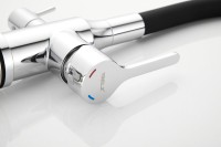 Смеситель для кухни BELZ B814 B76814 с гибким изливом, хром, черный