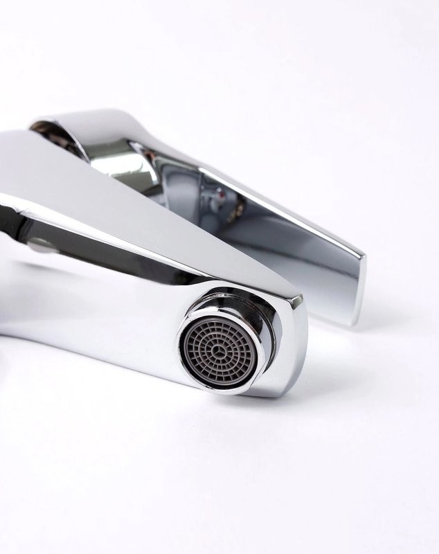 Смеситель для раковины Fashun A1063 хром