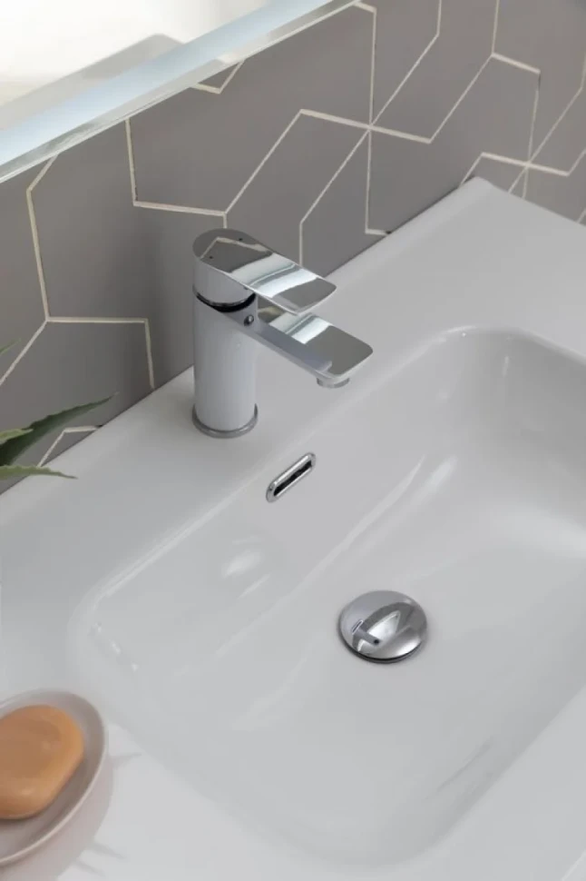 Мебель для ванной комнаты Aquanet Алвита new 80 напольная, белая матовая, с дверками и ящиком