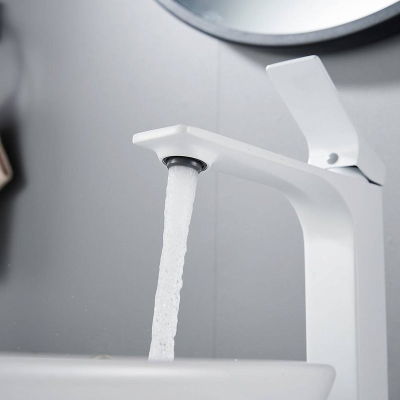 Смеситель для раковины Shevanik S6111C белый