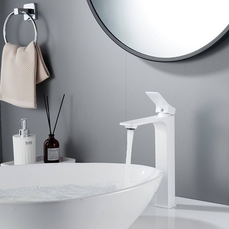 Смеситель для раковины Shevanik S6111C белый