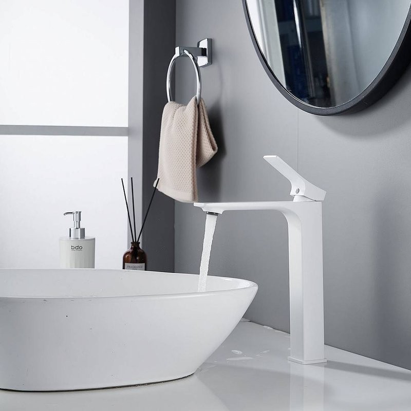 Смеситель для раковины Shevanik S6111C белый