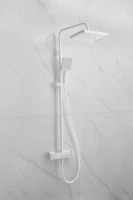 Душевая стойка BELZ B658 B24658-8 матовая белая Душевая стойка BELZ B658 B24658-8 матовая белая