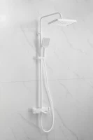 Душевая стойка BELZ B658 B24658-8 матовая белая Душевая стойка BELZ B658 B24658-8 матовая белая