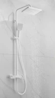Душевая стойка BELZ B658 B24658-8 матовая белая Душевая стойка BELZ B658 B24658-8 матовая белая