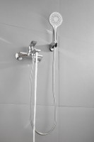 Смеситель для ванны с душем BELZ B679 B60679 хром