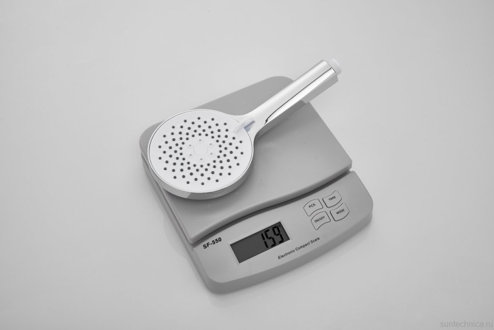 Смеситель для ванны с душем BELZ B679 B60679 хром