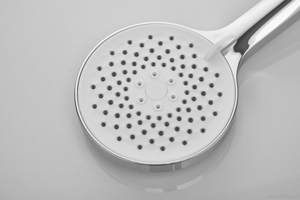 Смеситель для ванны с душем BELZ B679 B60679 хром