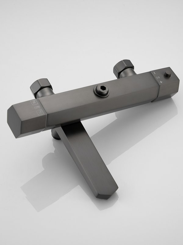 Душевая стойка Haiba HB24726-3 с термостатом, оружейная сталь