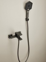 Смеситель для ванны с душем Haiba HB60726-3 оружейная сталь