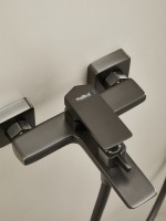 Смеситель для ванны с душем Haiba HB60726-3 оружейная сталь