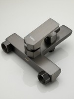 Смеситель для ванны с душем Haiba HB60726-3 оружейная сталь