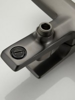 Смеситель для ванны с душем Haiba HB60726-3 оружейная сталь