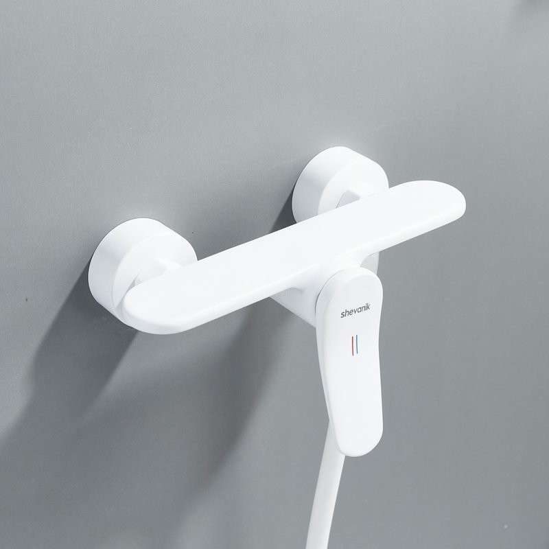 Смеситель для душа с лейкой Shevanik S4716C, белый
