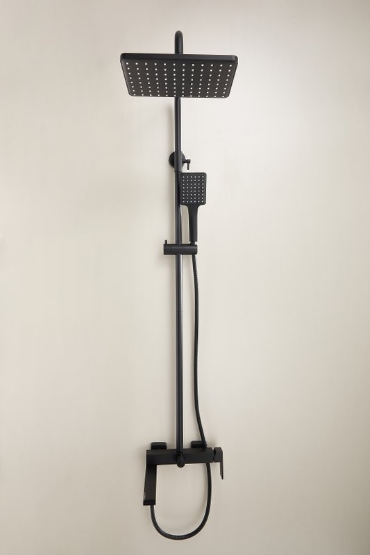 Душевая стойка BELZ B24613-7 черная