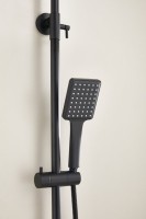 Душевая стойка BELZ B24613-7 черная