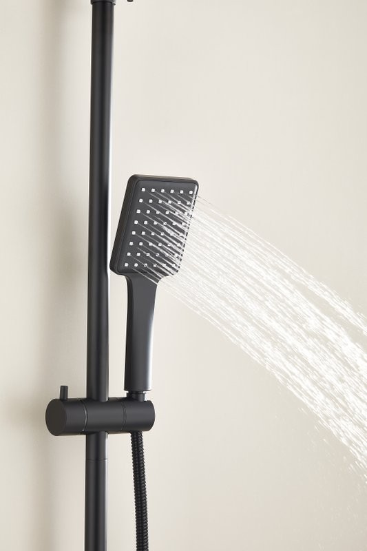 Душевая стойка BELZ B24613-7 черная