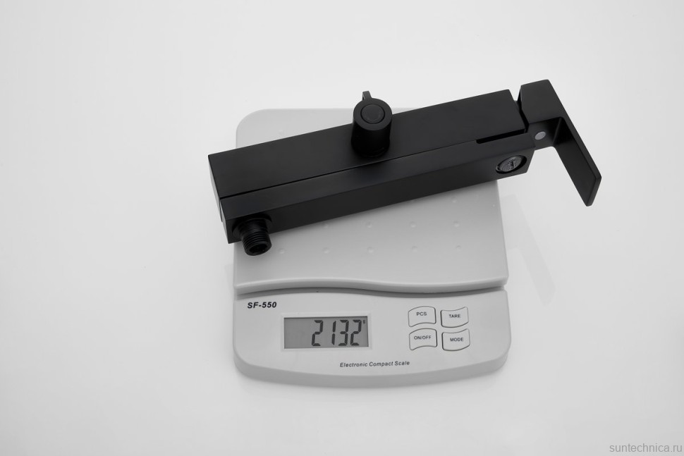 Душевая стойка BELZ B24613-7 черная