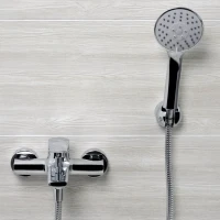 Смеситель для ванны с душем Wasserkraft Lopau 3201 хром Смеситель для ванны с душем Wasserkraft Lopau 3201 хром