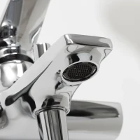 Смеситель для ванны с душем Wasserkraft Lopau 3201 хром Смеситель для ванны с душем Wasserkraft Lopau 3201 хром