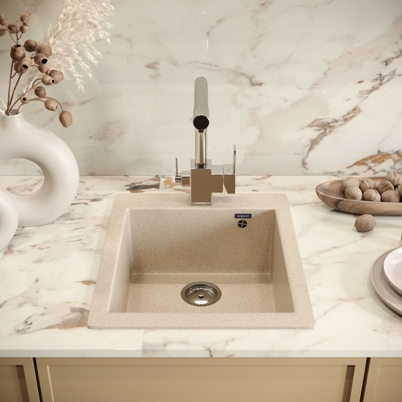 Мойка кухонная Ulgran U-404 302 песочная + дозатор U-01 песочный