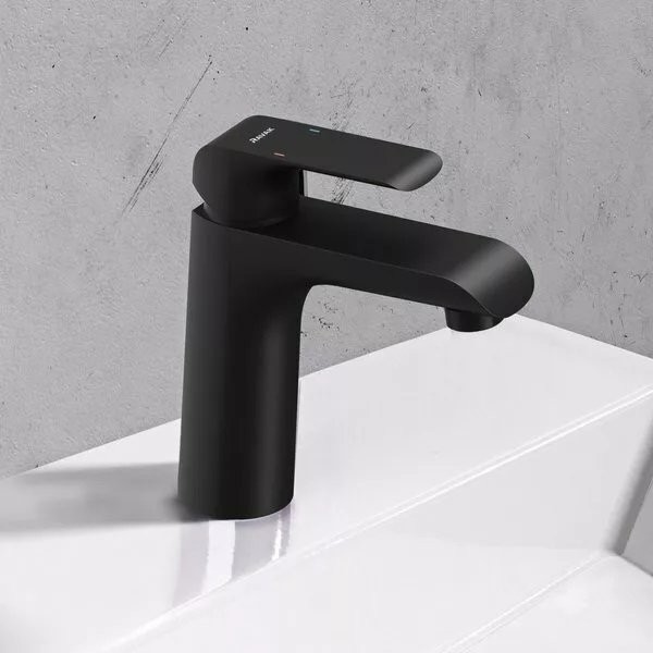 Смеситель для раковины Ravak Flat X070173 черный матовый